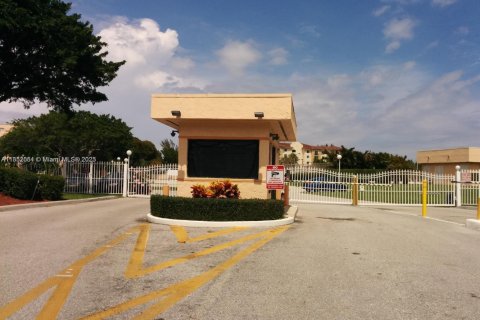 Copropriété à vendre à West Palm Beach, Floride: 1 chambre, 65.4 m2 № 1962620 - photo 3