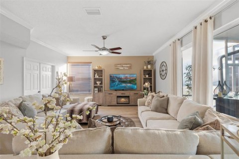 Casa en venta en Wesley Chapel, Florida, 5 dormitorios, 301.28 m2 № 1913863 - foto 21