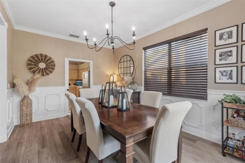 Casa en venta en Wesley Chapel, Florida, 5 dormitorios, 301.28 m2 № 1913863 - foto 13