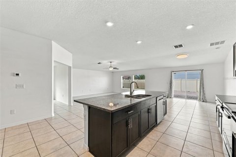 Villa ou maison à vendre à Wimauma, Floride: 4 chambres, 237.55 m2 № 2403052 - photo 7