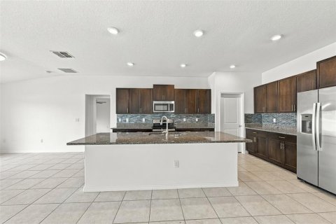 Villa ou maison à vendre à Wimauma, Floride: 4 chambres, 237.55 m2 № 2403052 - photo 6