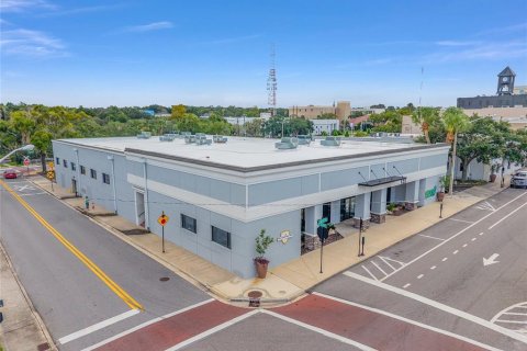 Commercial property in Ocala, Florida № 2212236