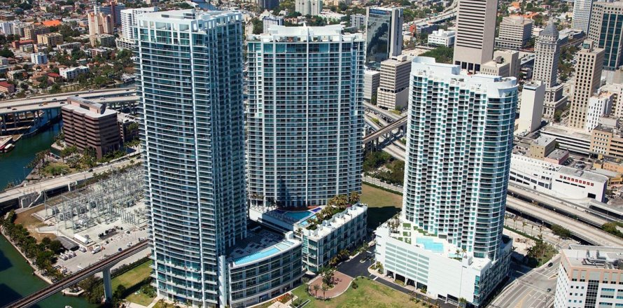 THE IVY in Miami, Florida № 102554