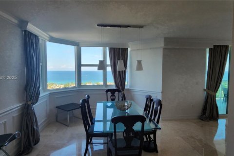 Copropriété à louer à Aventura, Floride: 4 chambres, 332.13 m2 № 1881519 - photo 10