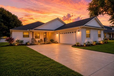 House in Auburndale, Florida 4 bedrooms, 221.29 sq.m. № 2316512