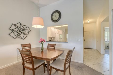 Condo in Bradenton, Florida, 2 bedrooms  № 215313 - photo 11