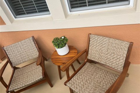 Casa en venta en New Smyrna Beach, Florida, 4 dormitorios, 154.4 m2 № 1767201 - foto 18
