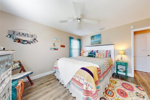 Casa en venta en New Smyrna Beach, Florida, 2 dormitorios, 111.11 m2 № 1432734 - foto 21