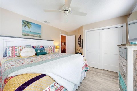 Casa en venta en New Smyrna Beach, Florida, 2 dormitorios, 111.11 m2 № 1432734 - foto 20