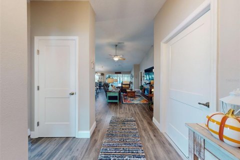 Casa en venta en New Smyrna Beach, Florida, 2 dormitorios, 111.11 m2 № 1432734 - foto 3