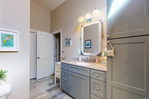 Casa en venta en New Smyrna Beach, Florida, 2 dormitorios, 111.11 m2 № 1432734 - foto 19