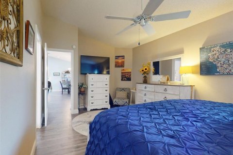 Casa en venta en New Smyrna Beach, Florida, 2 dormitorios, 111.11 m2 № 1432734 - foto 16
