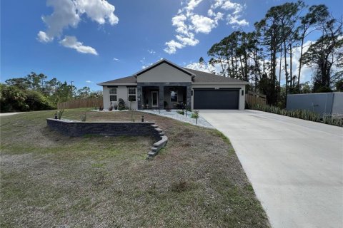 Villa ou maison à North Port, Floride 3 chambres, 189.89 m2 № 2100941