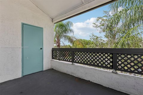 Appartement à louer à Coconut Creek, Floride: 1 chambre, 90.77 m2 № 1947335 - photo 16