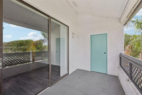 Appartement à louer à Coconut Creek, Floride: 1 chambre, 90.77 m2 № 1947335 - photo 17