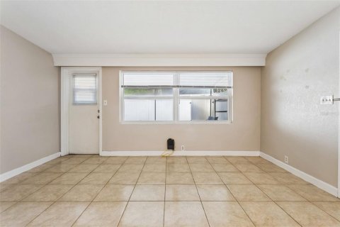 Appartement à louer à Maitland, Floride: 2 chambres, 101.73 m2 № 2403387 - photo 3