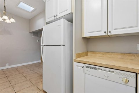 Appartement à louer à Maitland, Floride: 2 chambres, 101.73 m2 № 2403387 - photo 9