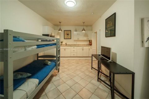 Снять в аренду виллу или дом в Холливуд, Флорида 5 спален, 225.75м2, № 1881563 - фото 20