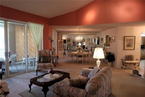 Condo in Bradenton, Florida, 3 bedrooms  № 2202978 - photo 11
