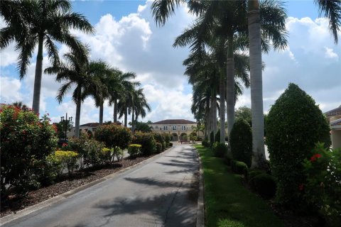 Condo in Bradenton, Florida, 3 bedrooms  № 2202978 - photo 4