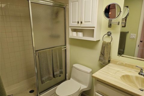 Condo in Bradenton, Florida, 2 bedrooms  № 1629980 - photo 12