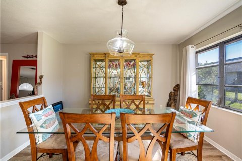 Condominio en venta en Avon Park, Florida, 3 dormitorios, 153.57 m2 № 1722506 - foto 11