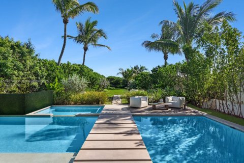Villa ou maison à vendre à Miami Beach, Floride: 6 chambres, 589.93 m2 № 1968643 - photo 4