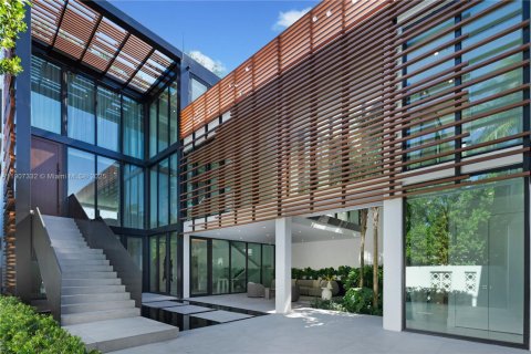 Villa ou maison à vendre à Miami Beach, Floride: 6 chambres, 589.93 m2 № 1968643 - photo 7