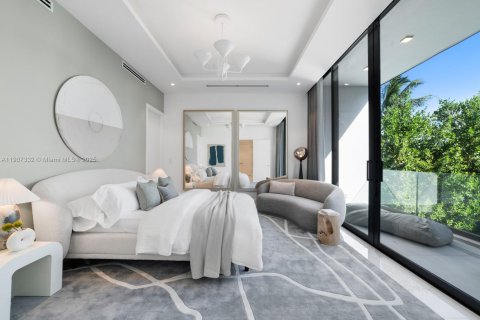 Villa ou maison à vendre à Miami Beach, Floride: 6 chambres, 589.93 m2 № 1968643 - photo 27