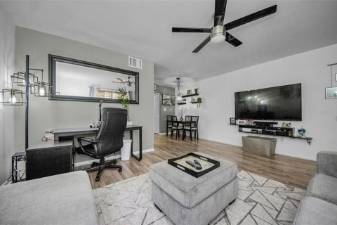 Copropriété à vendre à Clearwater, Floride: 1 chambre, 59.92 m2 № 1839773 - photo 5
