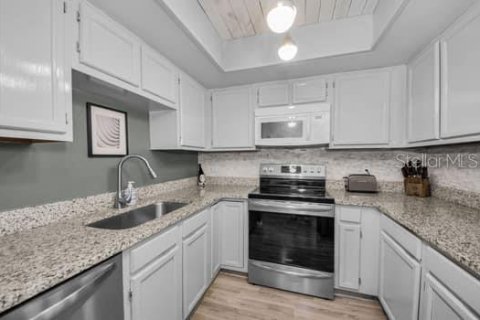 Copropriété à vendre à Clearwater, Floride: 1 chambre, 59.92 m2 № 1839773 - photo 10