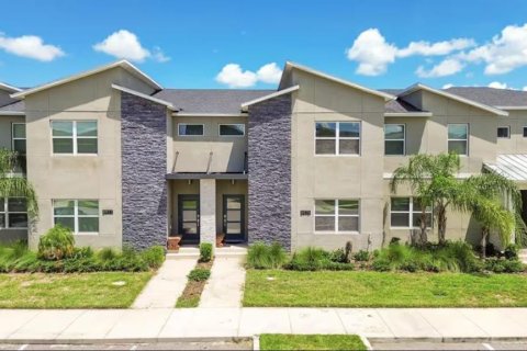 Adosado en alquiler en Davenport, Florida, 4 dormitorios, 177.81 m2 № 1534337 - foto 1