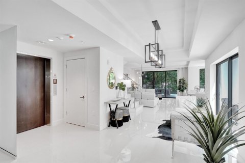 Copropriété à louer à Fort Lauderdale, Floride: 3 chambres, 214.23 m2 № 2265617 - photo 7