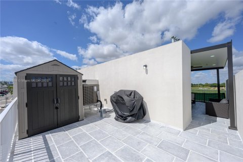 Adosado en venta en Homestead, Florida, 4 dormitorios, 129.88 m2 № 1981298 - foto 27