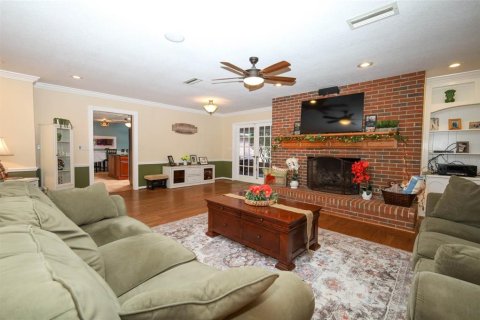 House in Longwood, Florida 4 bedrooms, 317.26 sq.m. № 2367012 - photo 9