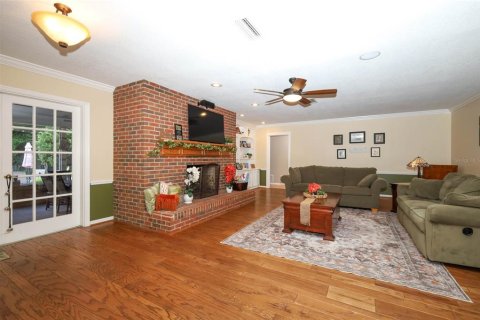 House in Longwood, Florida 4 bedrooms, 317.26 sq.m. № 2367012 - photo 7