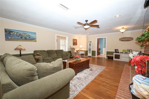 House in Longwood, Florida 4 bedrooms, 317.26 sq.m. № 2367012 - photo 10