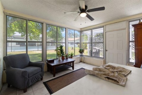 Villa ou maison à vendre à Hudson, Floride: 2 chambres, 99.22 m2 № 2204744 - photo 15