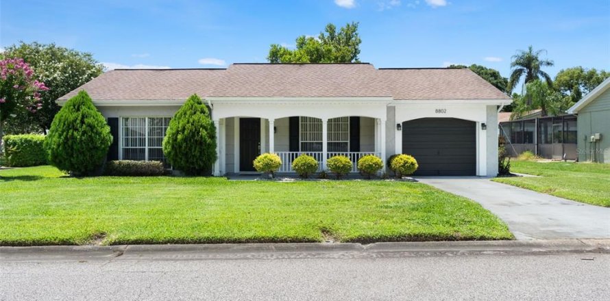 Villa ou maison à Hudson, Floride 2 chambres, 99.22 m2 № 2204744