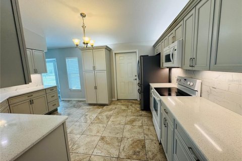 Villa ou maison à vendre à Edgewater, Floride: 3 chambres, 148.18 m2 № 1679441 - photo 16