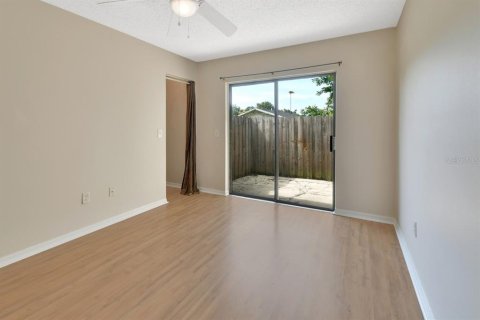 Duplex in De Leon Springs, Florida 4 bedrooms, 166.48 sq.m. № 1831666 - photo 22