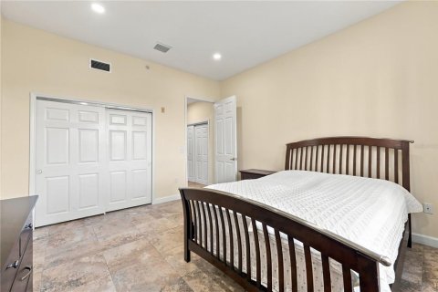 Condo in Orlando, Florida, 2 bedrooms  № 2369666 - photo 29