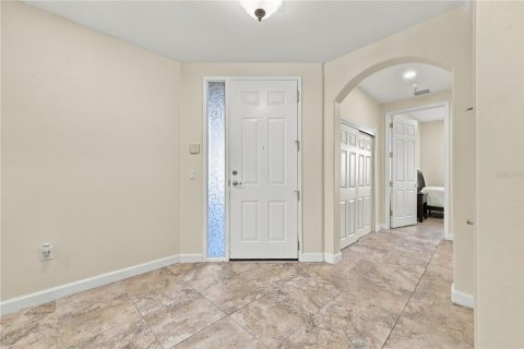 Condo in Orlando, Florida, 2 bedrooms  № 2369666 - photo 8