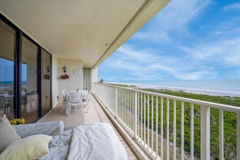 Condo in Cocoa Beach, Florida, 2 bedrooms  № 1757366 - photo 19