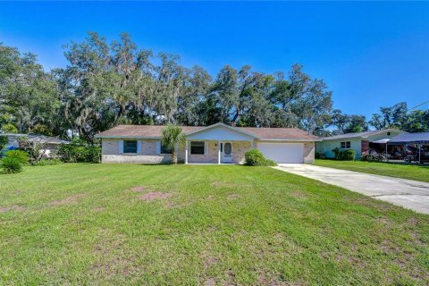 House in Brandon, Florida 3 bedrooms, 173.08 sq.m. № 2341588 - photo 24