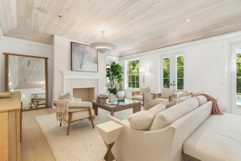 Villa ou maison à vendre à West Palm Beach, Floride: 5 chambres, 543.48 m2 № 2432972 - photo 2