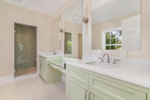 Villa ou maison à vendre à West Palm Beach, Floride: 5 chambres, 543.48 m2 № 2432972 - photo 20