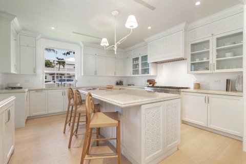 Villa ou maison à vendre à West Palm Beach, Floride: 5 chambres, 543.48 m2 № 2432972 - photo 8