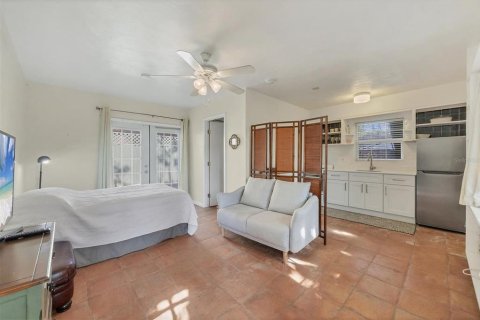 Casa en alquiler en Sarasota, Florida, 39.39 m2 № 1902372 - foto 2