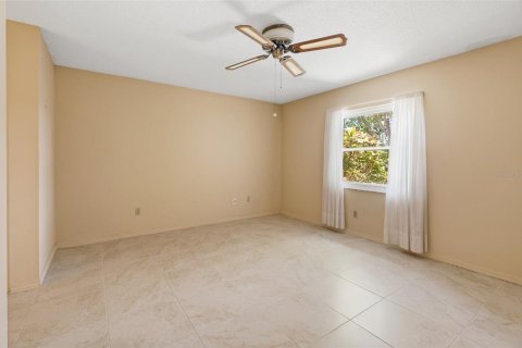 House in Sun City Center, Florida 2 bedrooms, 163.14 sq.m. № 2232635 - photo 19
